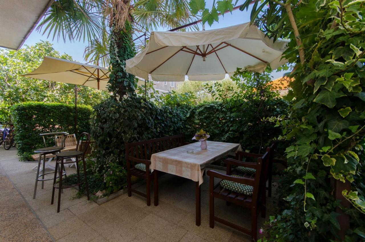 Apartments Amalija Водице Екстер'єр фото
