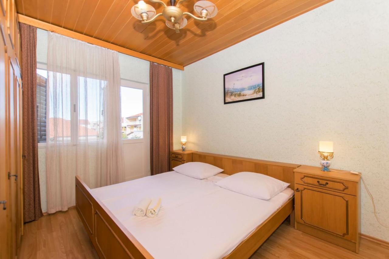 Apartments Amalija Водице Екстер'єр фото