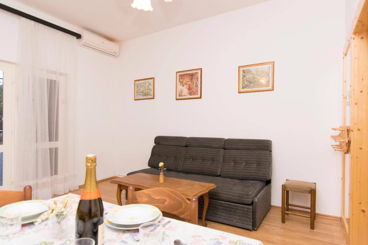 Apartments Amalija Водице Екстер'єр фото